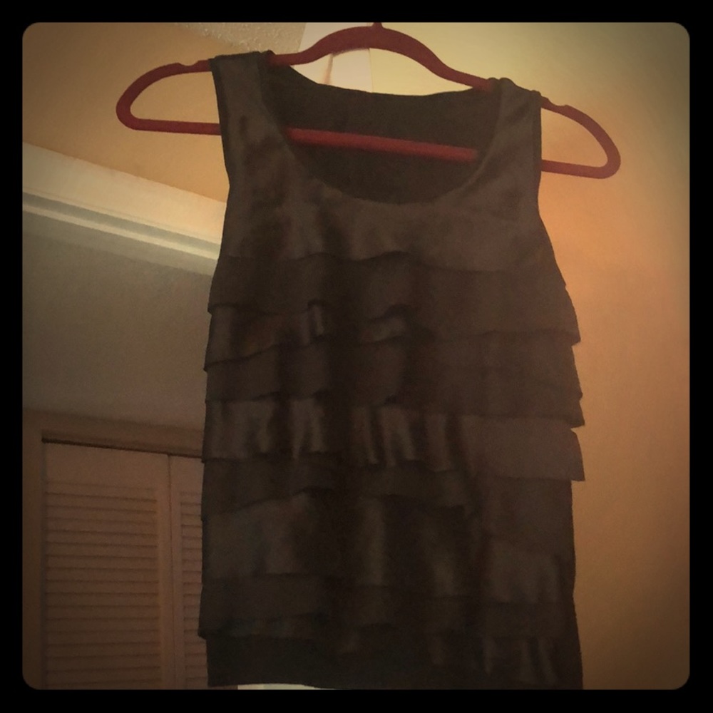 Black ruffle tank
